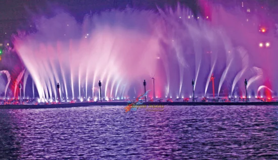 Spectacle de lumière de tir de feu flottant en plein air Fontaine laser Hatirjheel au Bangladesh