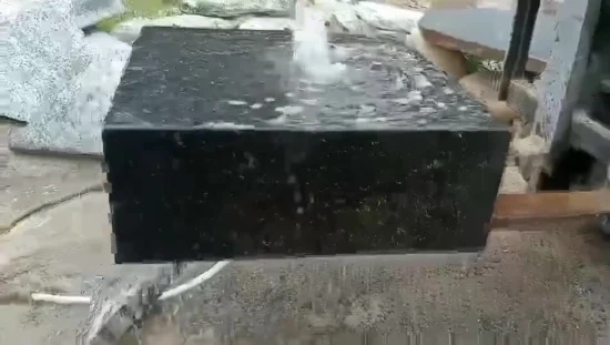 Fontaine debout de granit d'eau de jardin de plancher extérieur en pierre sculptée à la main pour la terrasse extérieure d'art de patio de pelouse