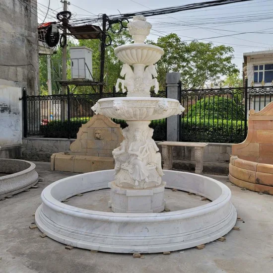 Fontaine d'eau à 3 niveaux en marbre de pierre blanche sculptée à la main de jardin extérieur de taille personnalisée à vendre